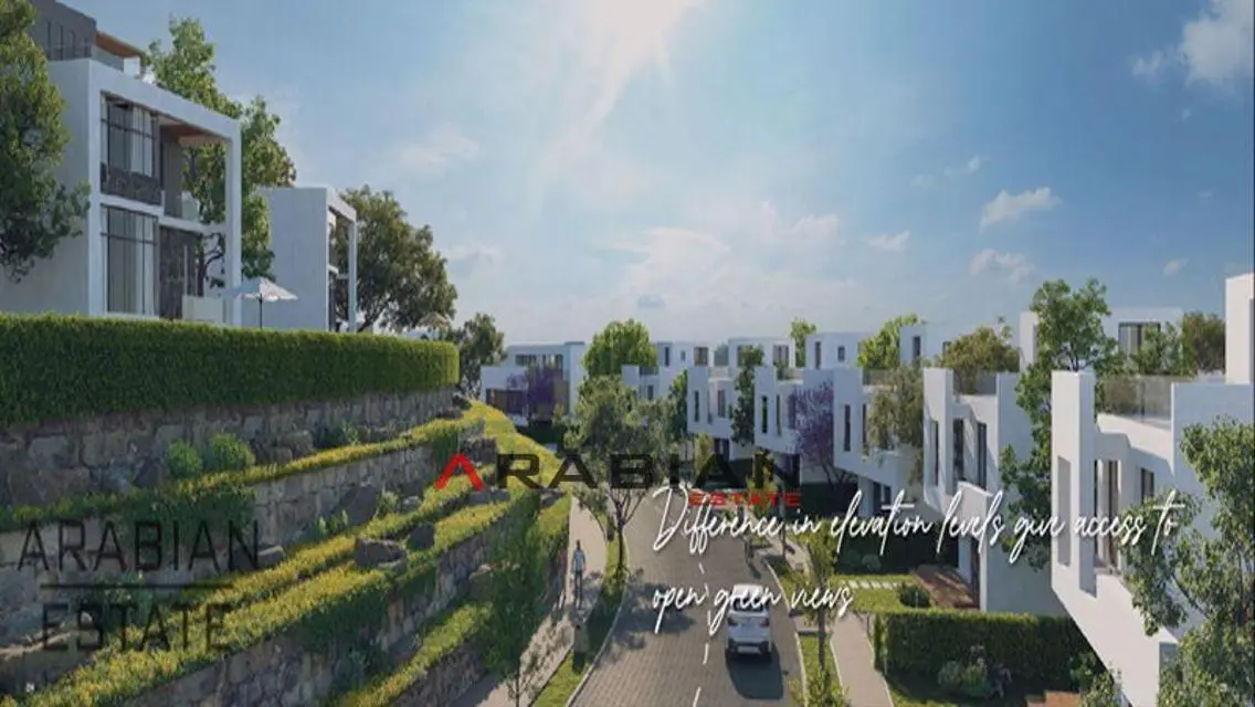 Luxury Villa with Spacious Design in Callision with Stunning Views