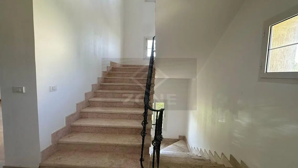 شقة فاخرة في منطقة VG1