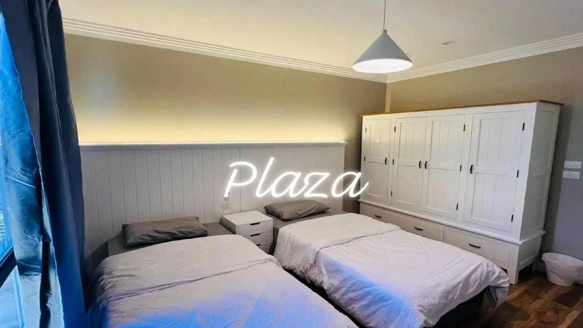 For Rent Furnished Apartment at Westown