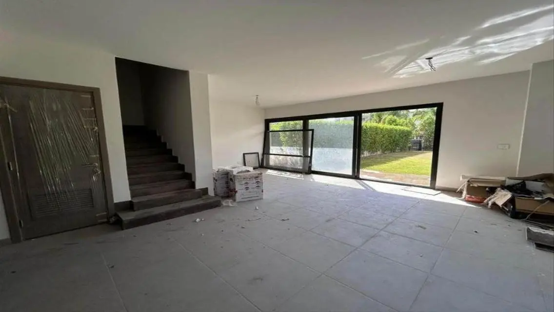 Luxury Apartment for Sale in Prime Location
