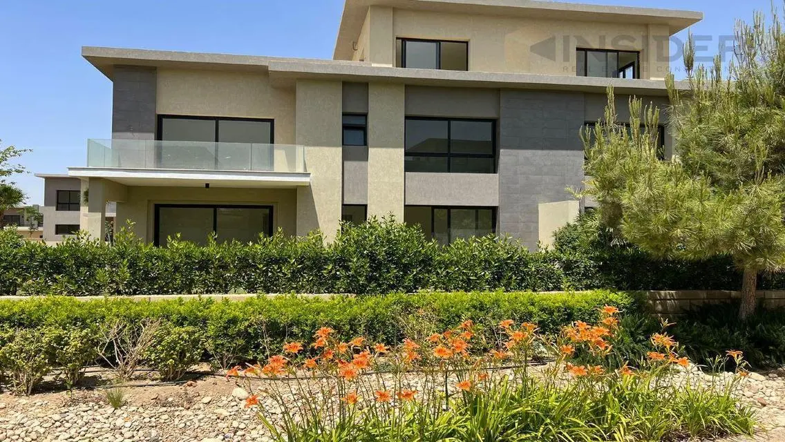 Unique Standalone for sale at Swan lake Residence