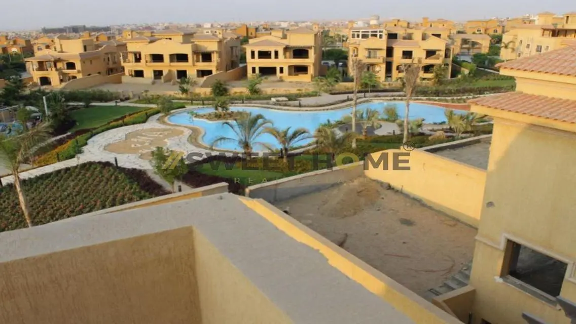 تاون هاوس ميدل للبيع في كمبوند لينا سبرنجز