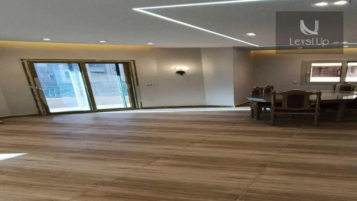 Apartment for sale 200 meters in GrandCaesr