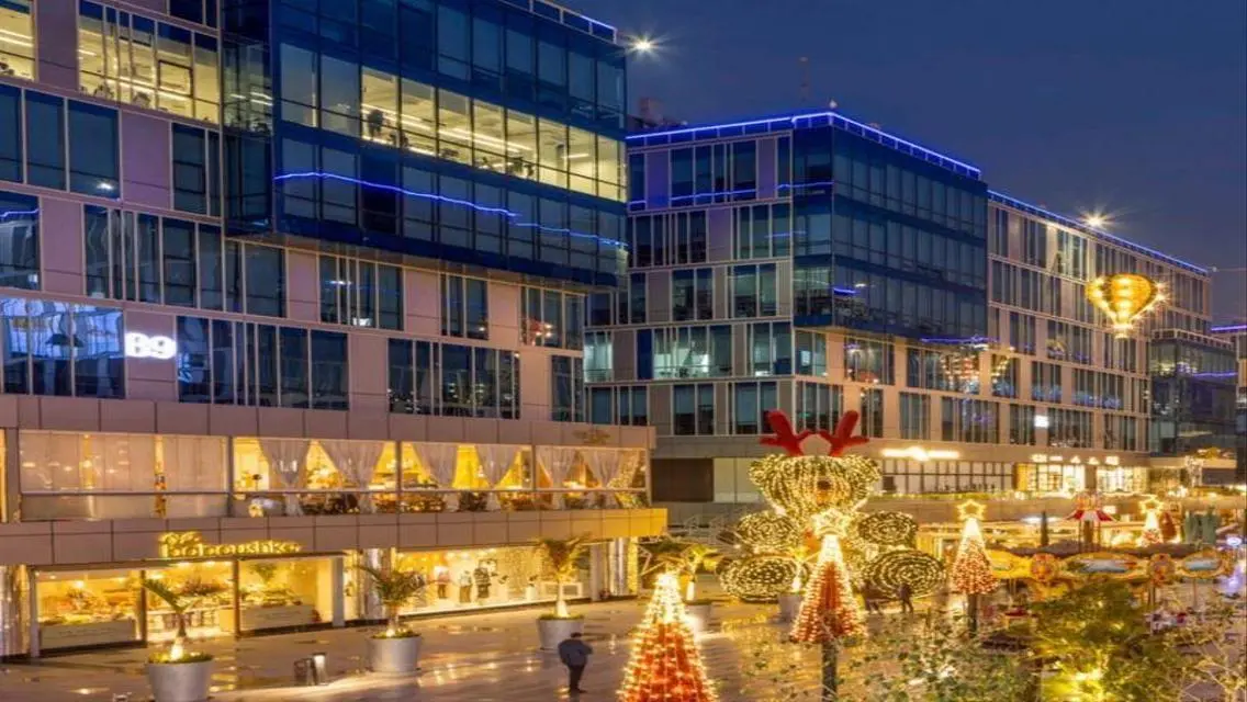 Premium Commercial Property with Central Location and Attractive Price