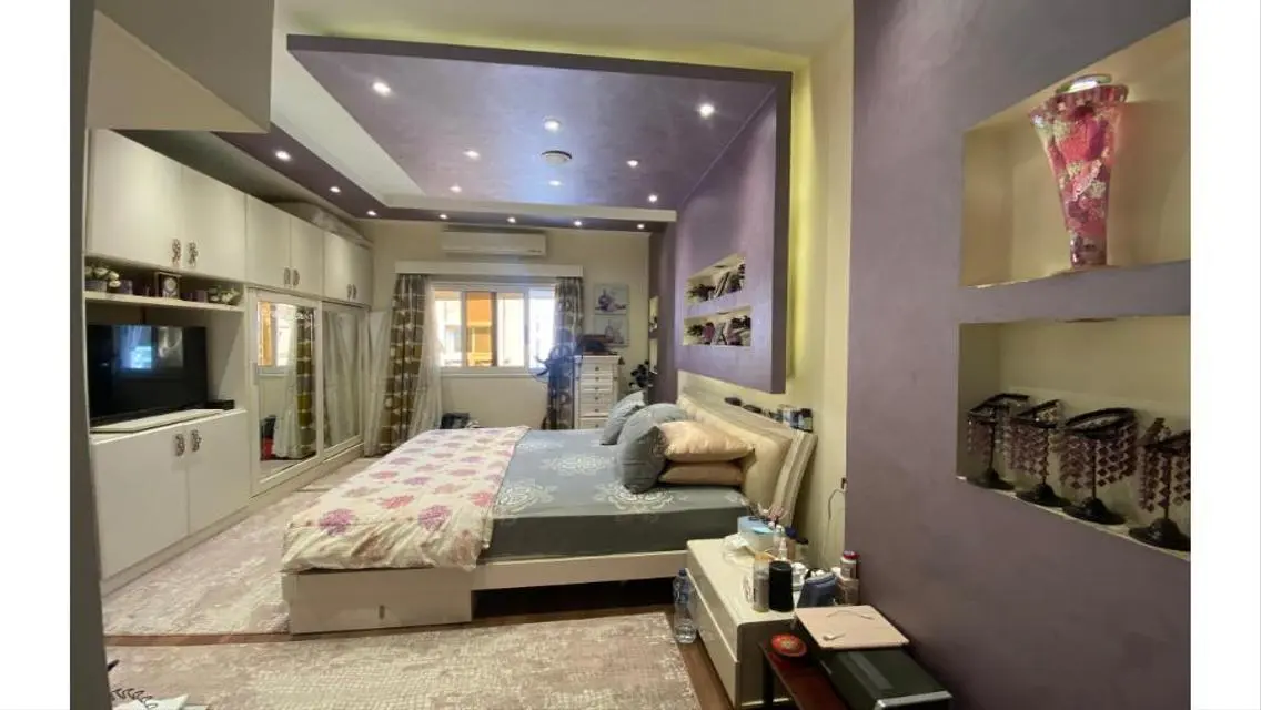 Penthouse for sale in Continental Gardens