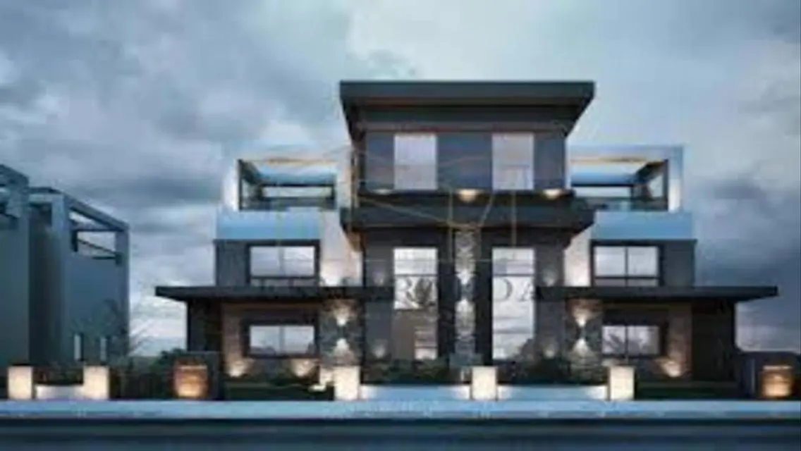 Resale townhouse, ready to move in Kings Range 1