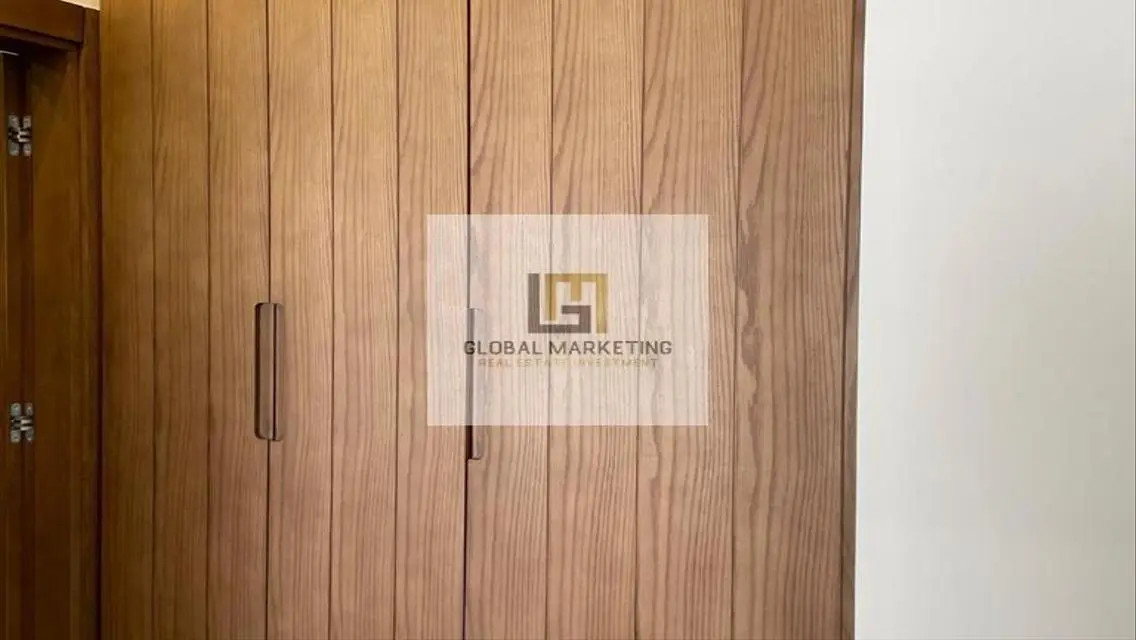 شقه مميزه مطبخ وتكيفات للايجار بأقل سعر ف ليك فيو