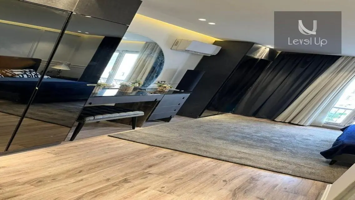 penthouse for sale ultra superlux in M.V HYDE PARK