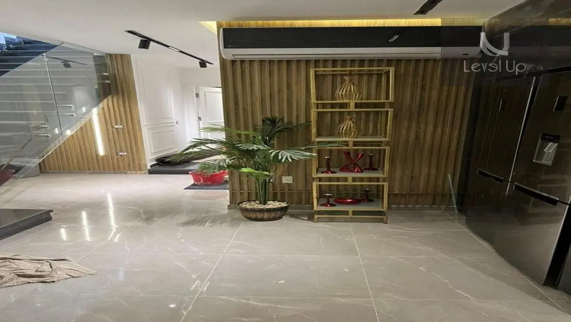 penthouse for sale ultra superlux in M.V HYDE PARK