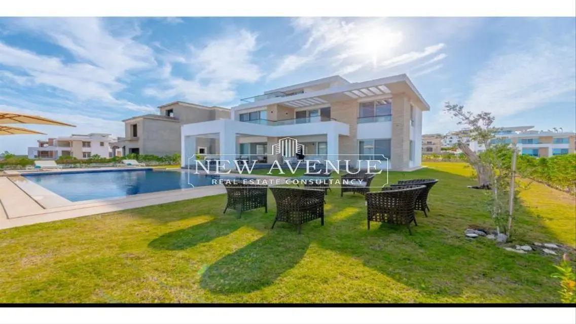 Standalone Direct sea view in Jamaran-Sahlhasheesh