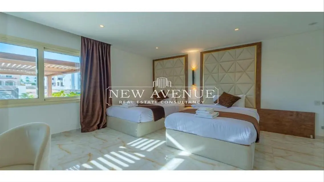 Standalone Direct sea view in Jamaran-Sahlhasheesh