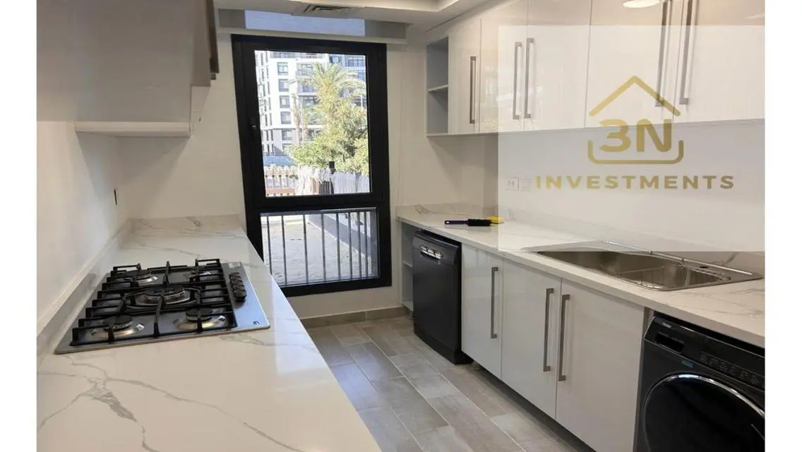 Luxury Apartment With Garden - Fully Furnished