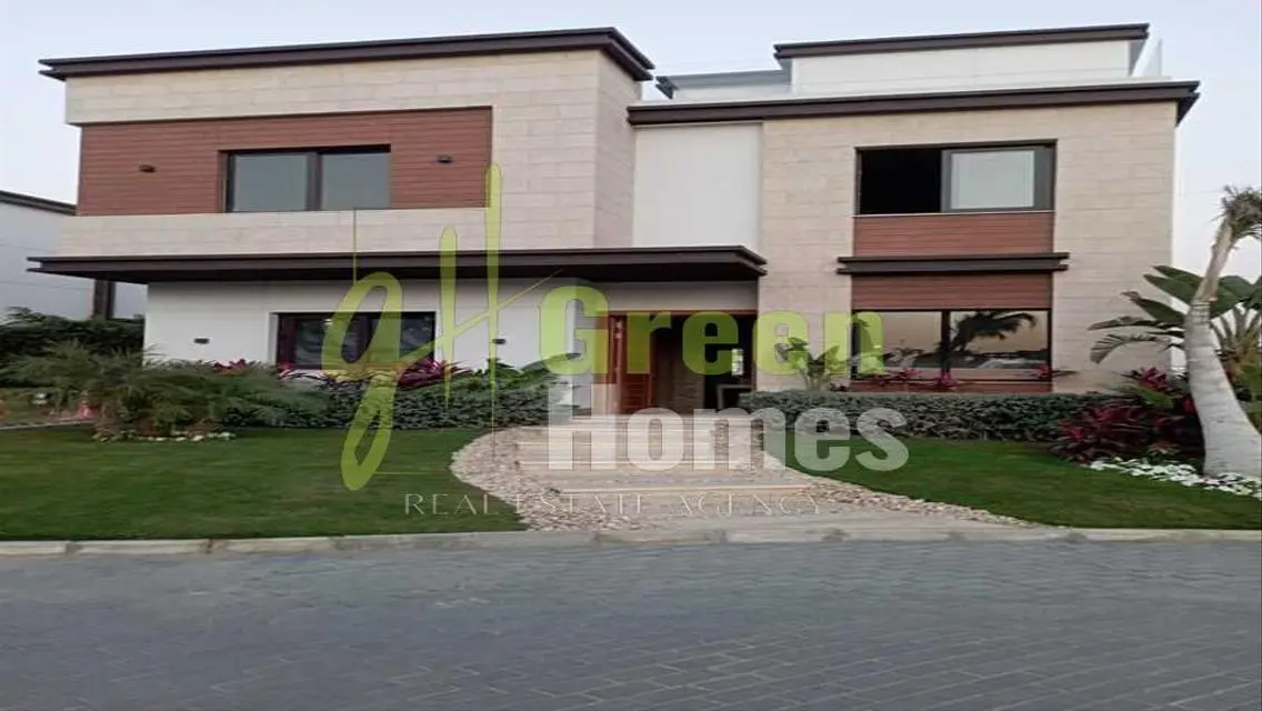 Exclusive Town House for Sale in Azzar 2