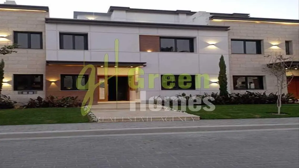 Exclusive Town House for Sale in Azzar 2