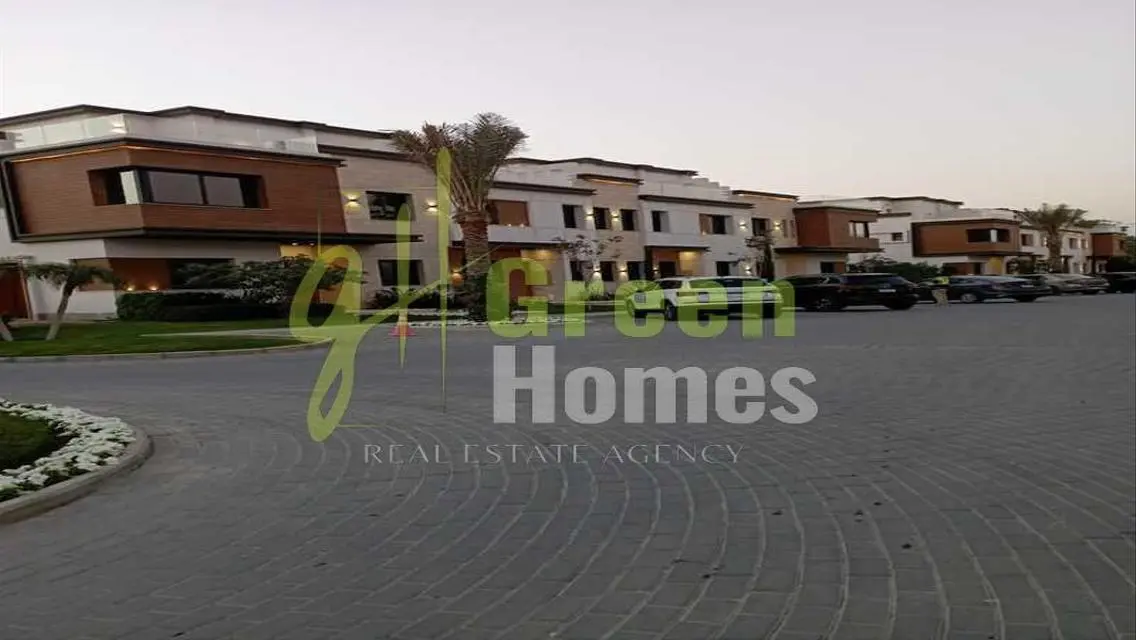Exclusive Town House for Sale in Azzar 2