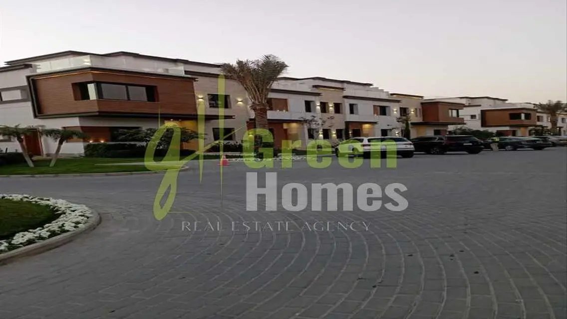 Exclusive Town House for Sale in Azzar 2
