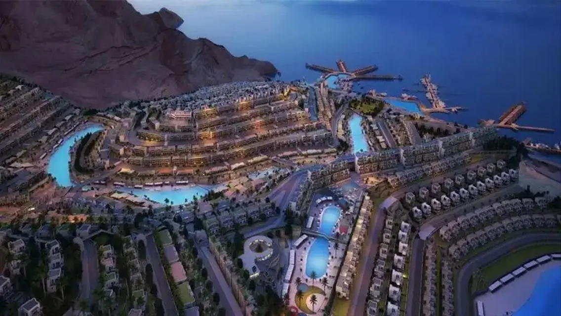 شقة عصرية بمساحة واسعة مطلة على البحيرة