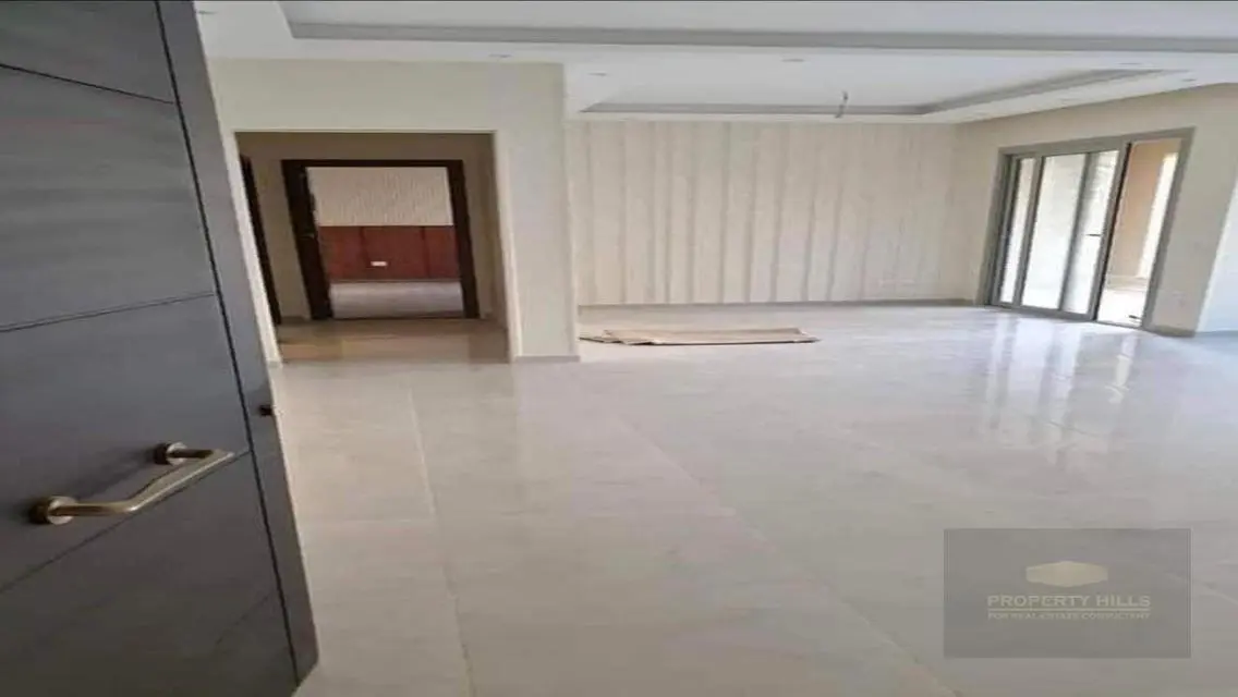 Finished Apartment+Terrace near ZedTowers Zayed 8y
