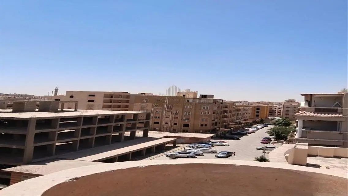 بكمباوند المستشارين شقه 160م للبيع التجمع الخامس