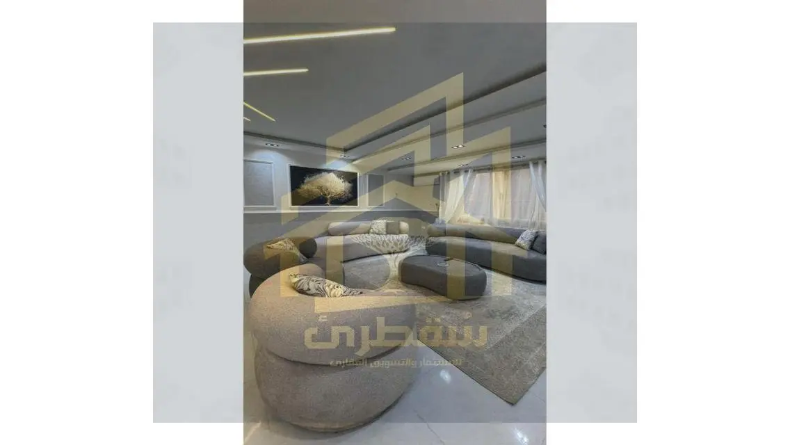 شقة فاخرة للبيع بمساحة 180 متر