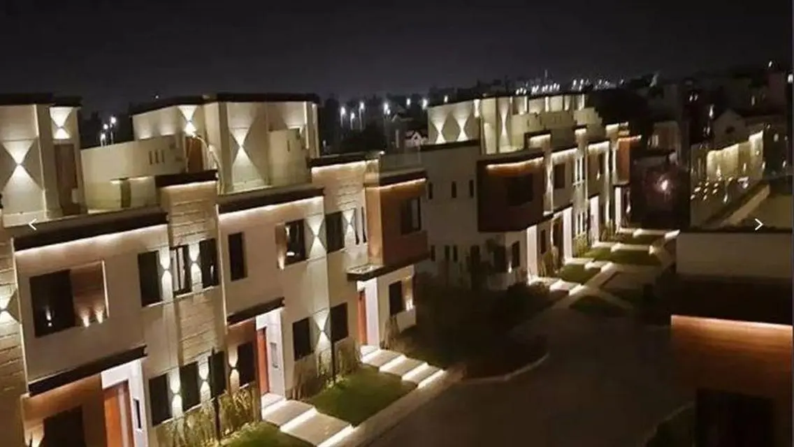 Luxury Apartment with Spacious Living in the Heart of the City