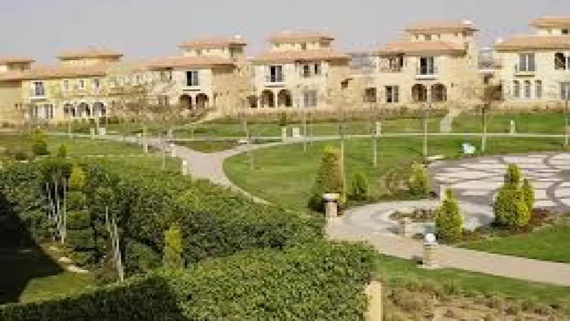 Luxury and Elegance Awaits - Exclusive Apartment for Sale