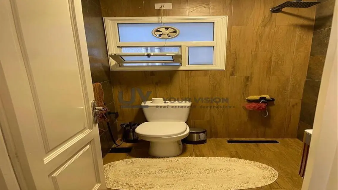 Luxury Apartment with Stunning View - B12-74