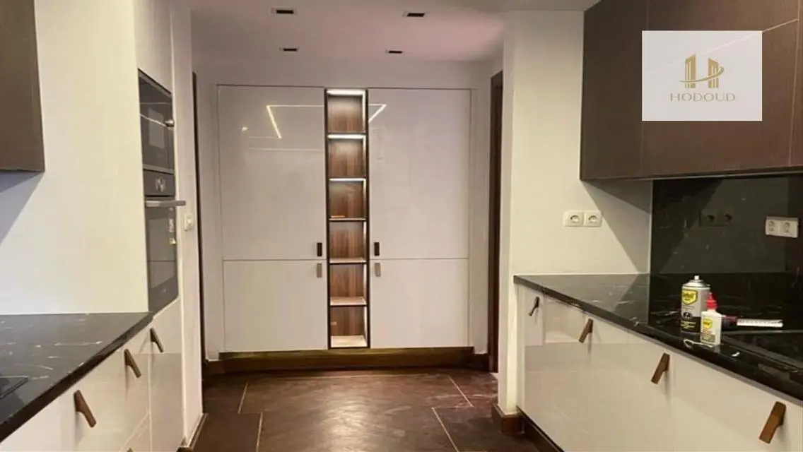 Luxurious Villa with Private Garden and Full Services