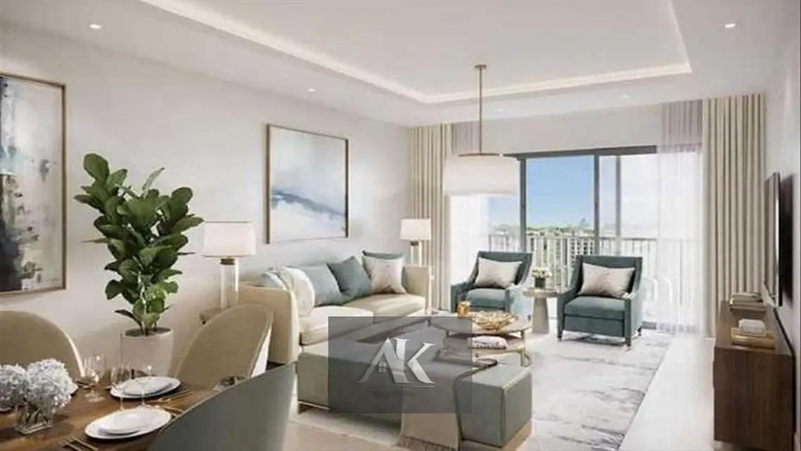 Luxury Apartment for Sale by Lakes - 5 Bedrooms and 5 Bathrooms