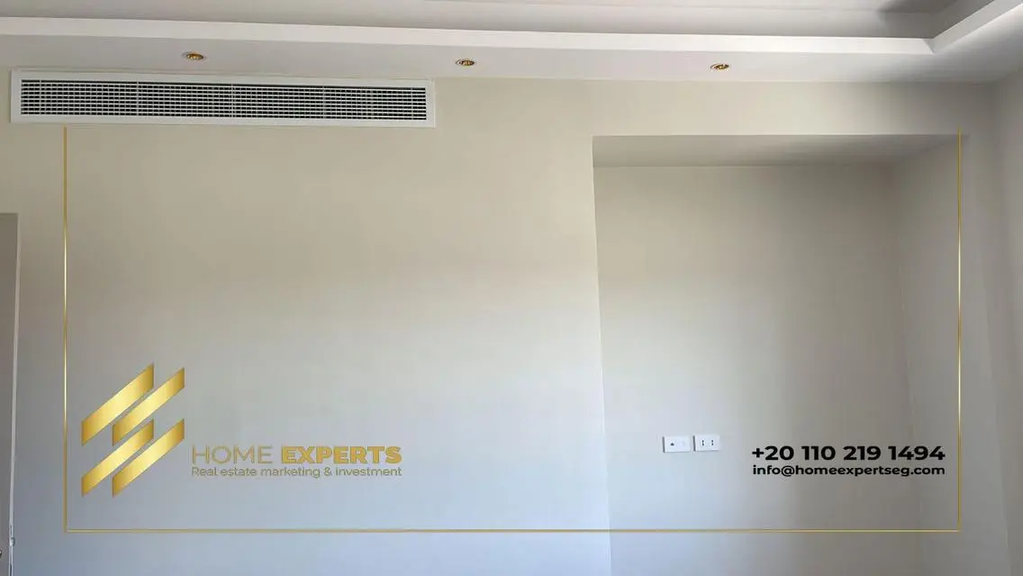 Luxury Apartment for Rent with Lake View