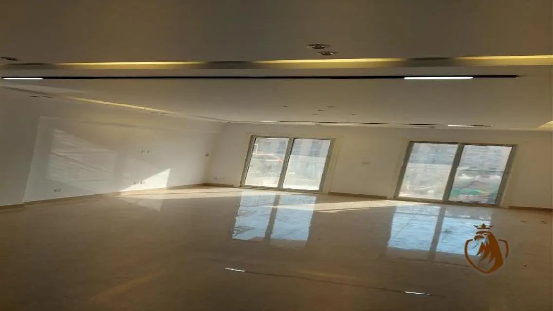 شقة فاخرة للبيع في مدينتي