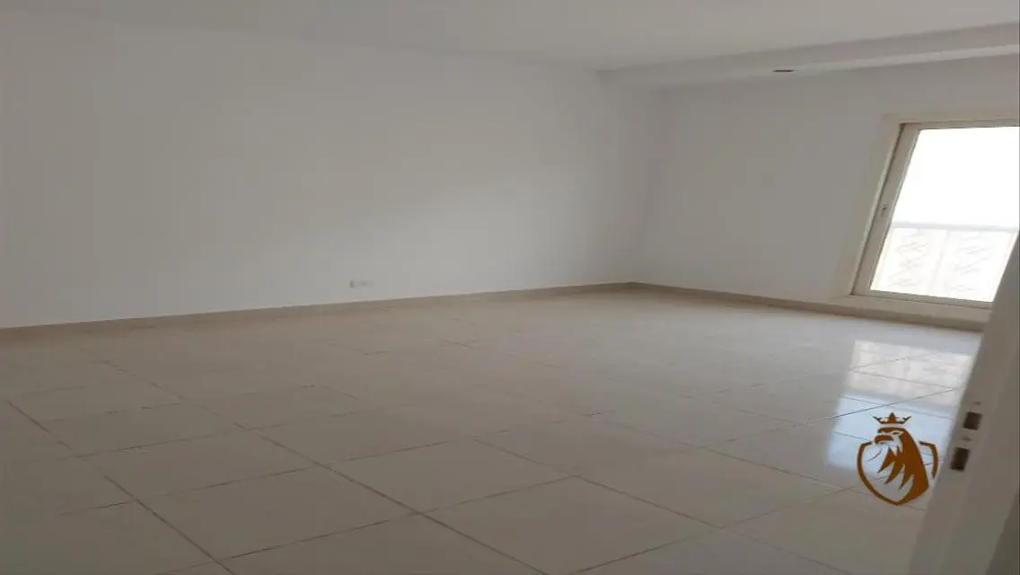 شقة فاخرة للبيع في مدينتي