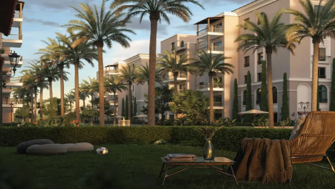 Luxury Apartment with Lake View