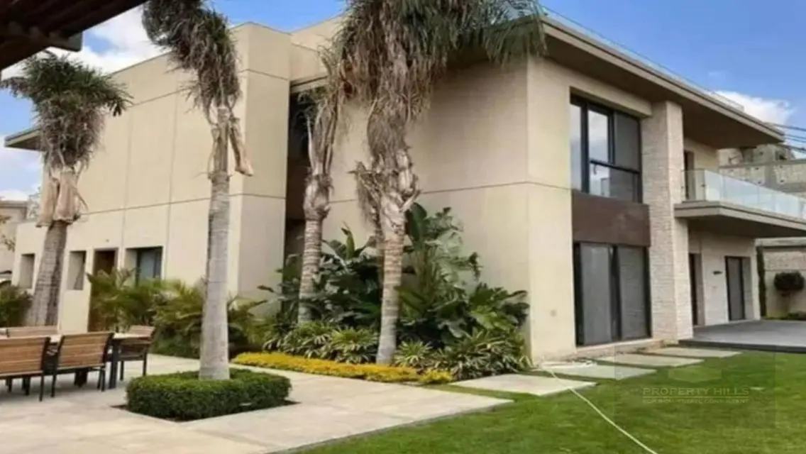Luxurious Villa in Sodic | Invest in Dream Homes