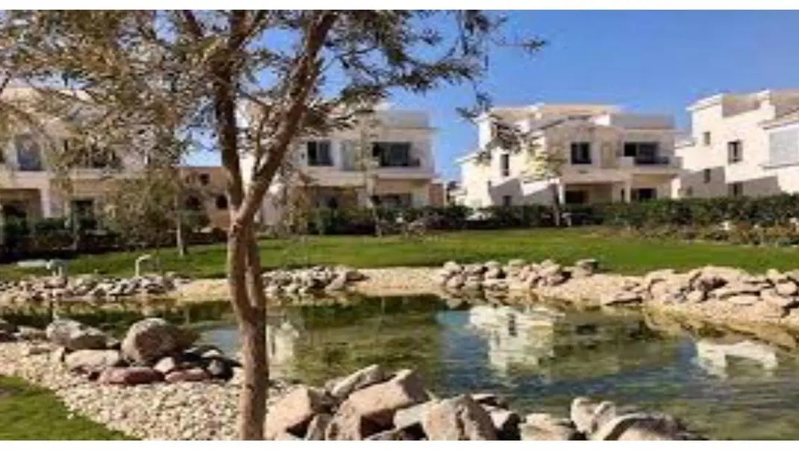 Townhouse Middle for sale Mountain View 4 Compound
