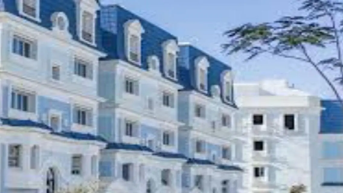 Villa for sale in Giza Plateau, near New Giza.