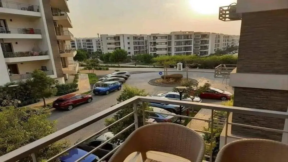 شقة مذهلة في تاج سيتي مع إطلالات رائعة