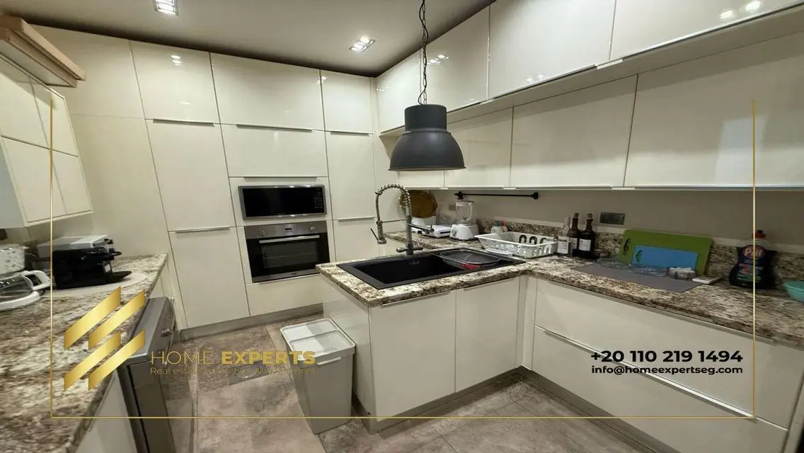 Luxury furnished triplex for sale at Eastown Sodic
