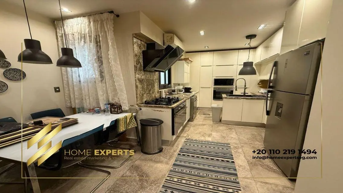 Luxury furnished triplex for sale at Eastown Sodic