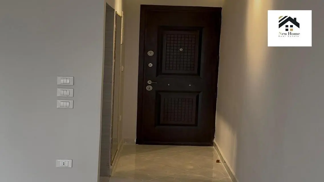 فيلا رائعة بتصميم مذهل مع كل المرافق
