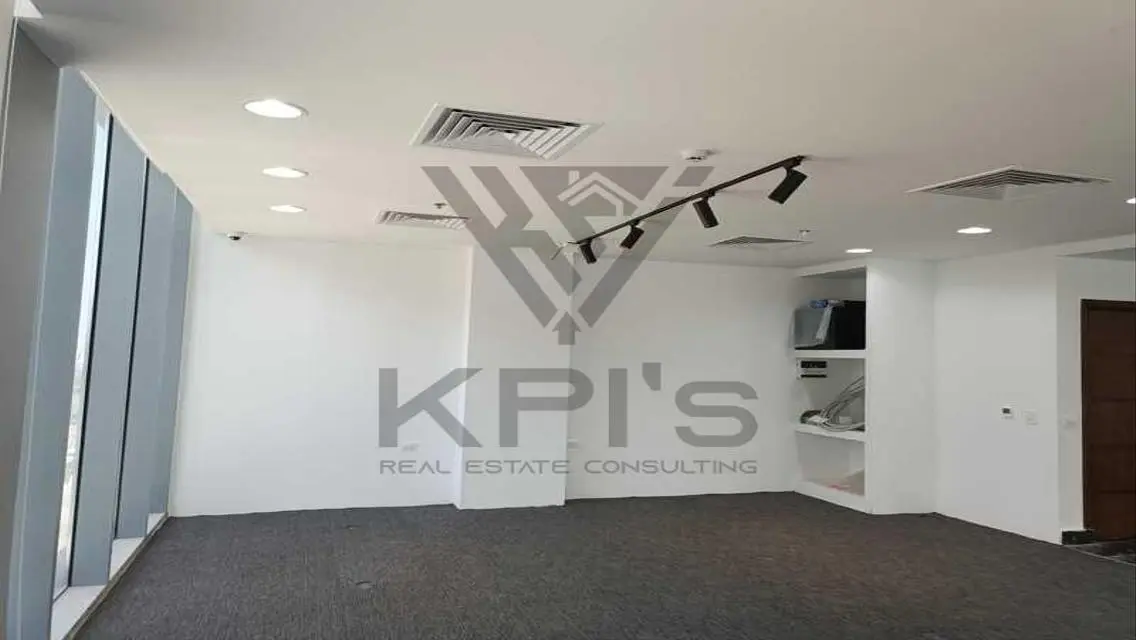 Spacious 3-Bedroom Apartment in a Prime Location
