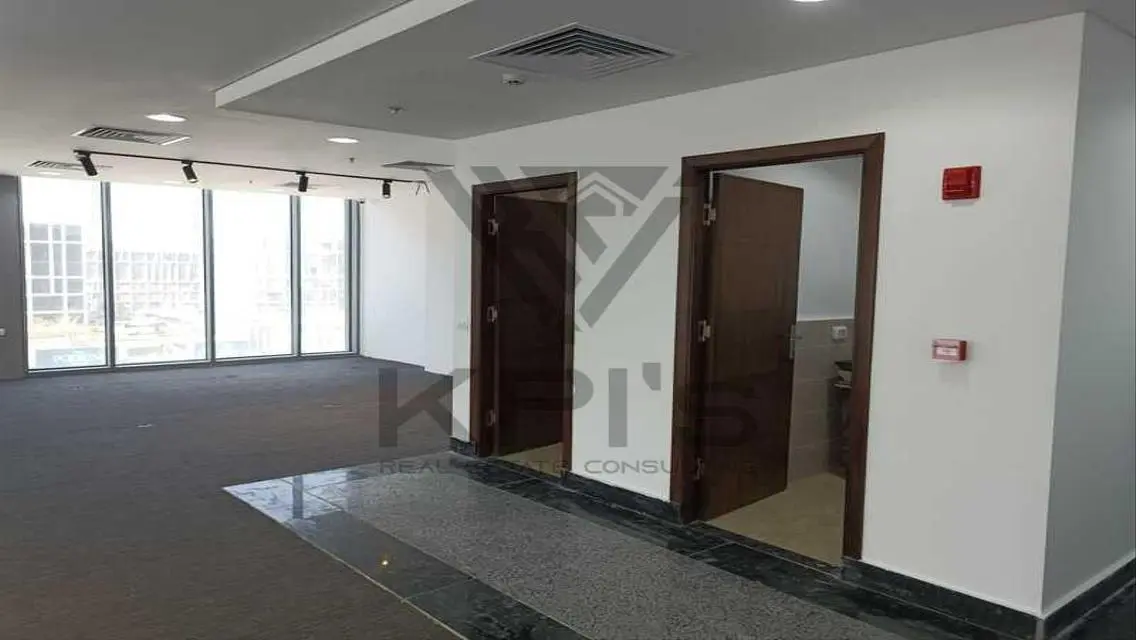 Spacious 3-Bedroom Apartment in a Prime Location
