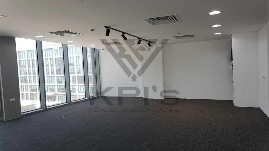 Spacious 3-Bedroom Apartment in a Prime Location