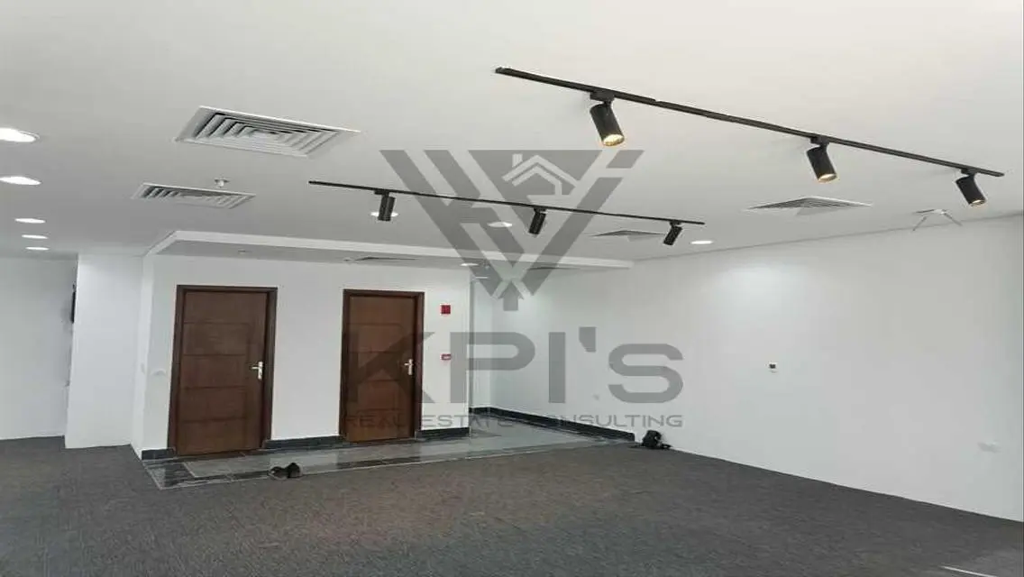 Spacious 3-Bedroom Apartment in a Prime Location