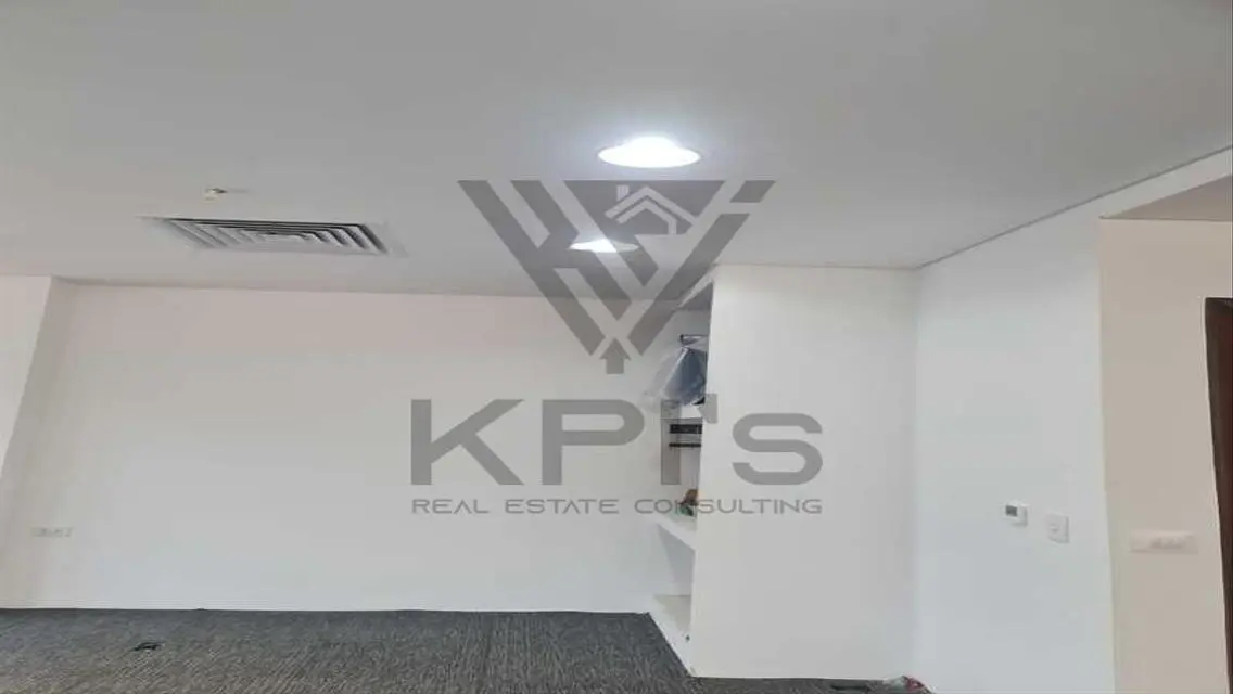 Spacious 3-Bedroom Apartment in a Prime Location