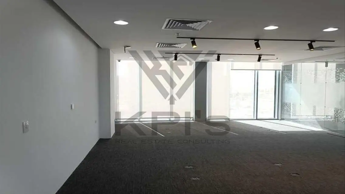 Spacious 3-Bedroom Apartment in a Prime Location