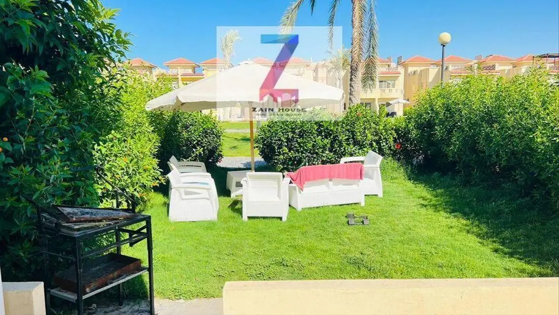 Luxury Apartment for Sale with Balcony - 260 sqm