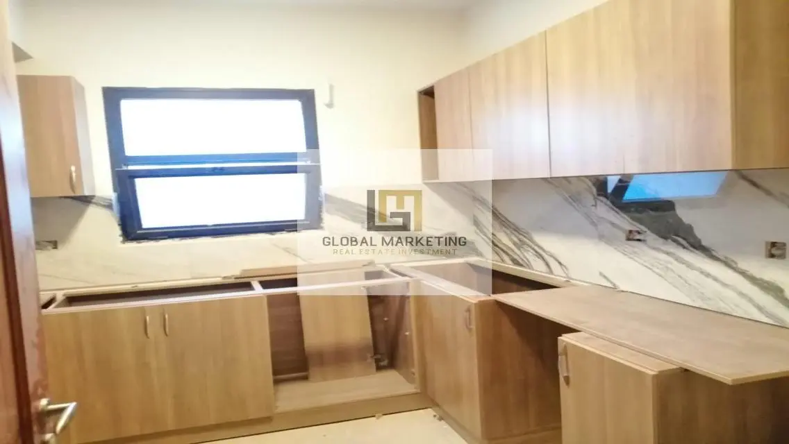 Luxurious Apartment with 49000 sqm Space