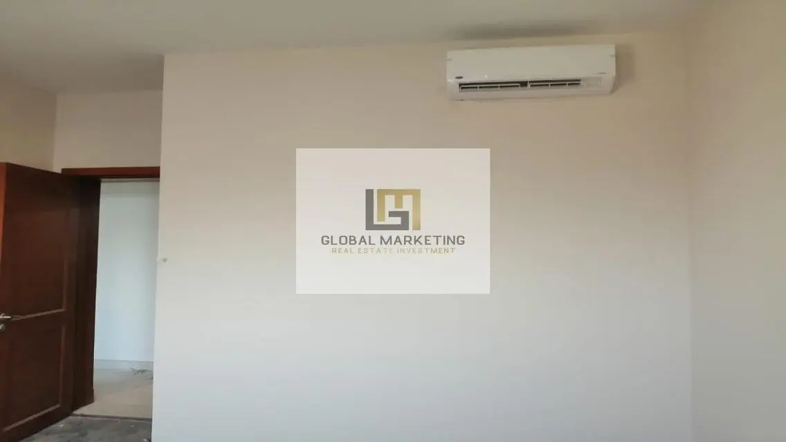 Luxurious Apartment with 49000 sqm Space