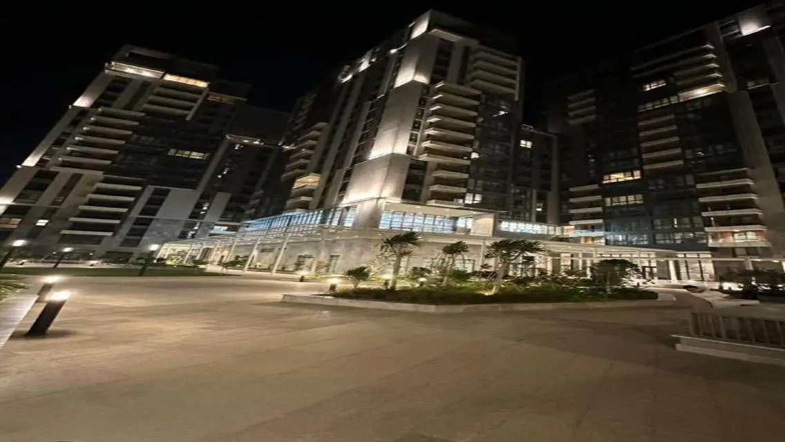 Fully Equipped Apartment with Central A/C and Great Amenities